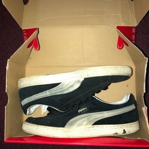 Puma sneakers